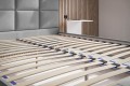 lozko-tapicerowane-PIANO-LIFT-stelaz-drewniany-detal.jpg